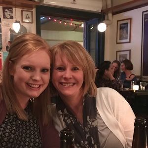 Meet your Posher, Lori